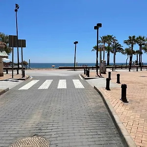  Apartamento Magenta Apartamento Familiar A 100m De La Playa España